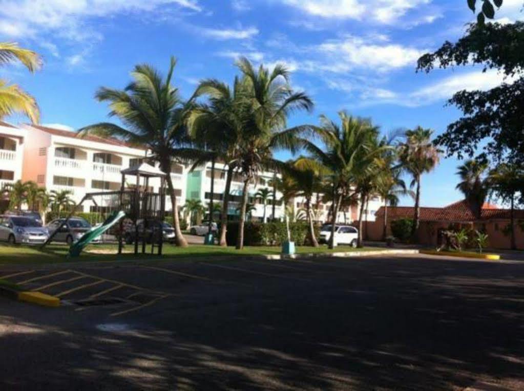 Costa Dorada Beach Resort & Villas Isabela Exterior photo